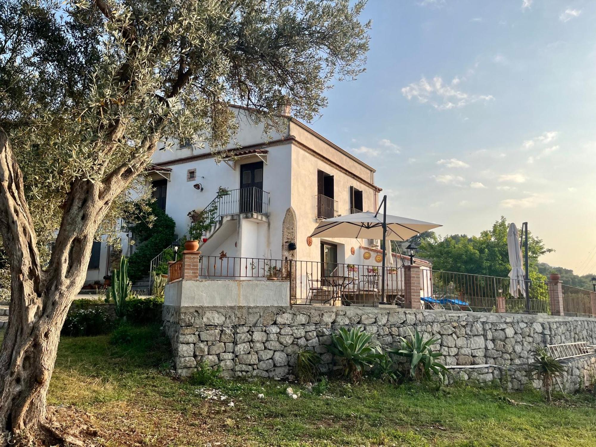Agriturismo Serre Sant'Agata di Militello Exterior photo
